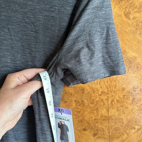 NWT sketchers gray tshirt - Picture 6 of 6